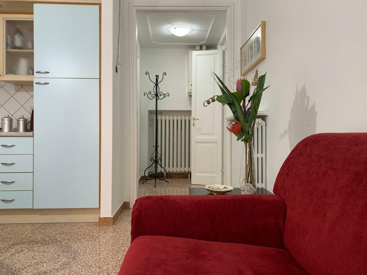 Temporary House Oberdan Lägenhet Bologna Exteriör bild